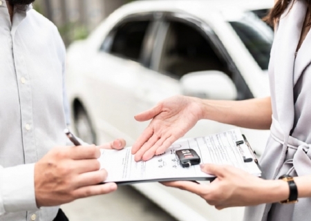 Aluguel de carro: quais as obrigações do condutor junto à locadora?