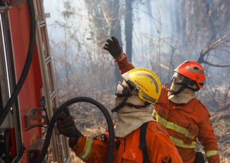 Governo de MS faz monitoramento dos rios e intensifica combate a incêndios nos três biomas