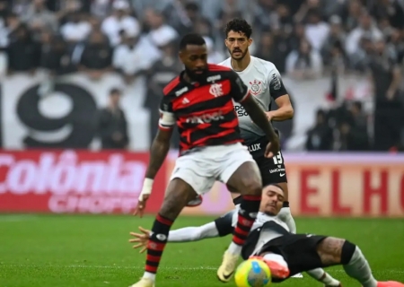 Copa do Brasil: Flamengo segura empate com Corinthians e chega à final