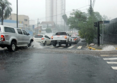 Novo alerta indica temporais na Capital, Nova Andradina e mais 39 cidades