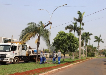 Prefeitura inicia modernização da iluminação pública no Portal do Parque