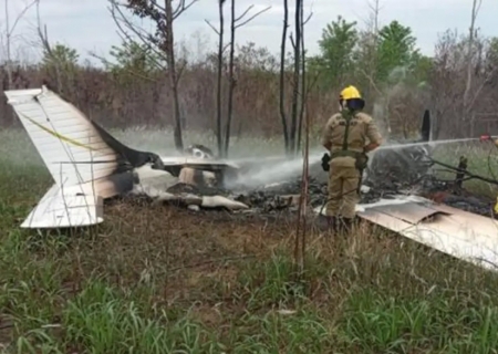 FAB intercepta avião que entrou irregularmente em território nacional