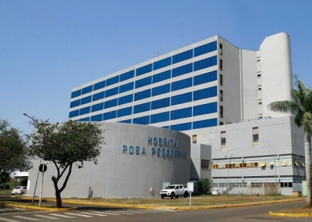 Governo cria grupo técnico de compras para regularizar estoques do Hospital Regional