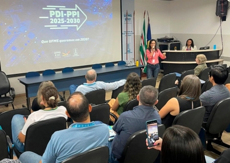 ​Audiências públicas convidam a comunidade a participar da construção de políticas e metas para a UFMS