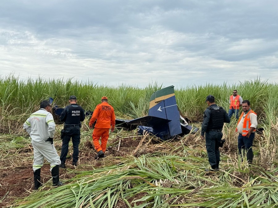 Piloto morre em queda de avião agrícola em Nova Andradina