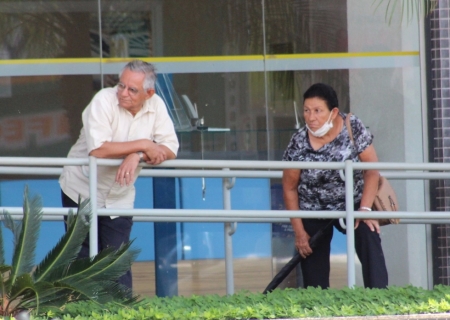 OMS até hoje não declarou fim da pandemia de Covid-19; entenda por quê