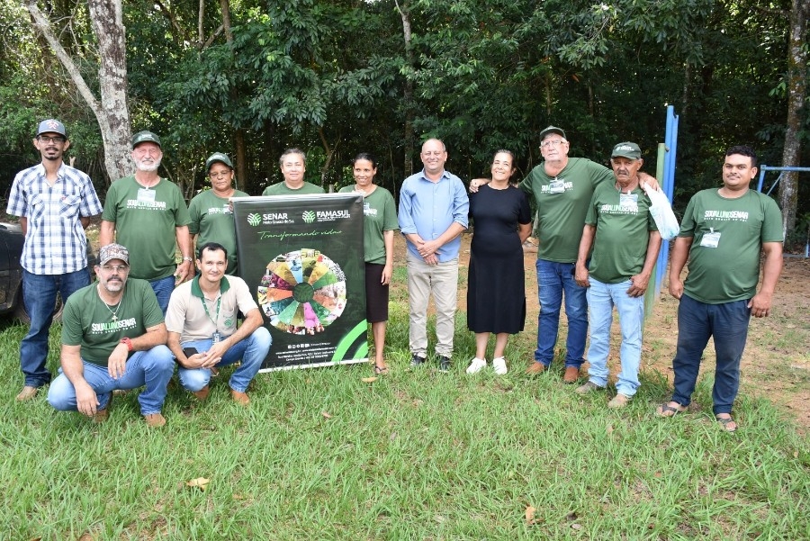 Curso de manejo nutricional de bovinos é realizado em Taquarussu