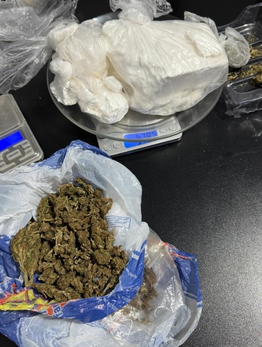 Dupla é presa por tráfico de drogas em Deodápolis