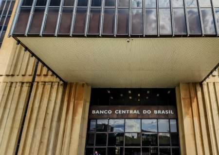 Copom decide nesta quarta-feira se pausa ciclo de alta na Taxa Selic