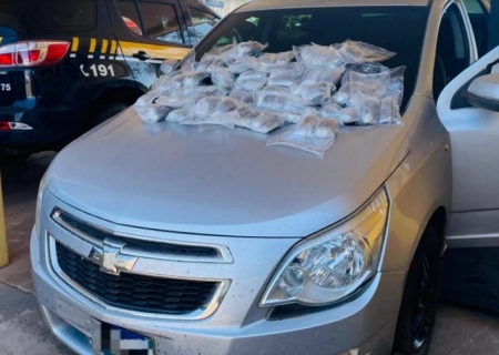 Carro é apreendido pela PRF com 13 kg de haxixe em Bataguassu