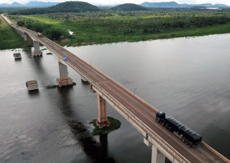 Governo de MS lança licitação para recuperar ponte sobre o rio Paraguai em Corumbá