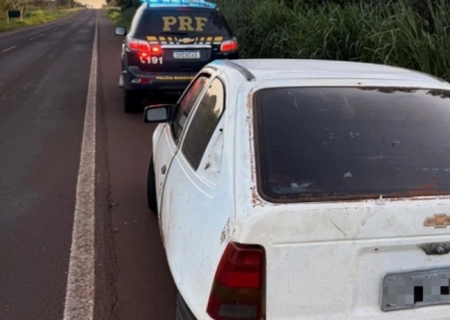 Carro com pneus e cigarros contrabandeados é apreendido em Sidrolândia