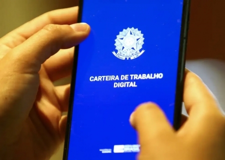 Brasil fecha 2025 com aumento de 5% no estoque de empregos