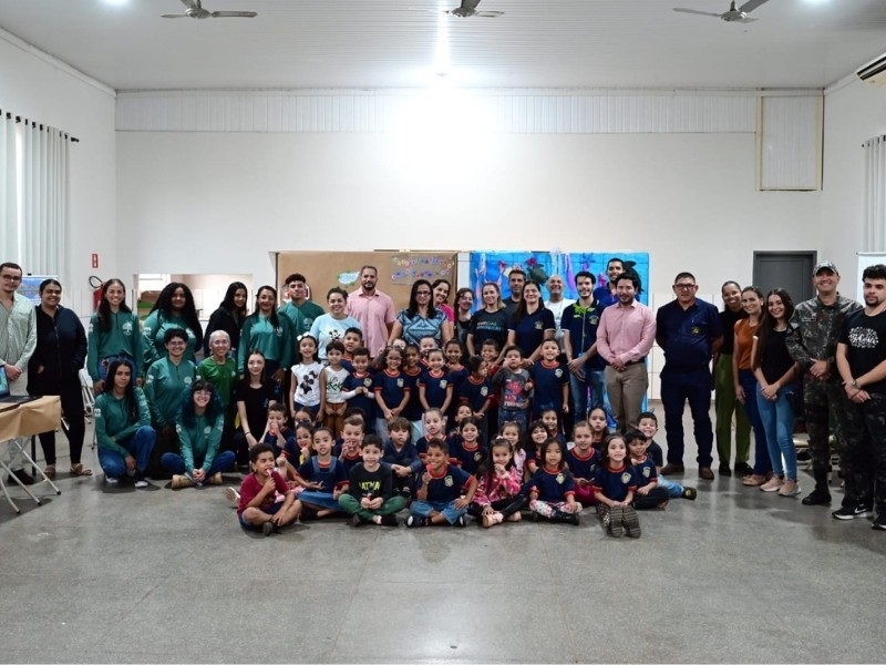 Estudantes são premiados em projeto ambiental em Ivinhema