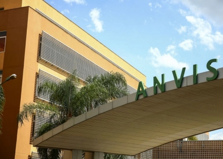 Anvisa proíbe suplemento irregular e suspende lotes de creatina