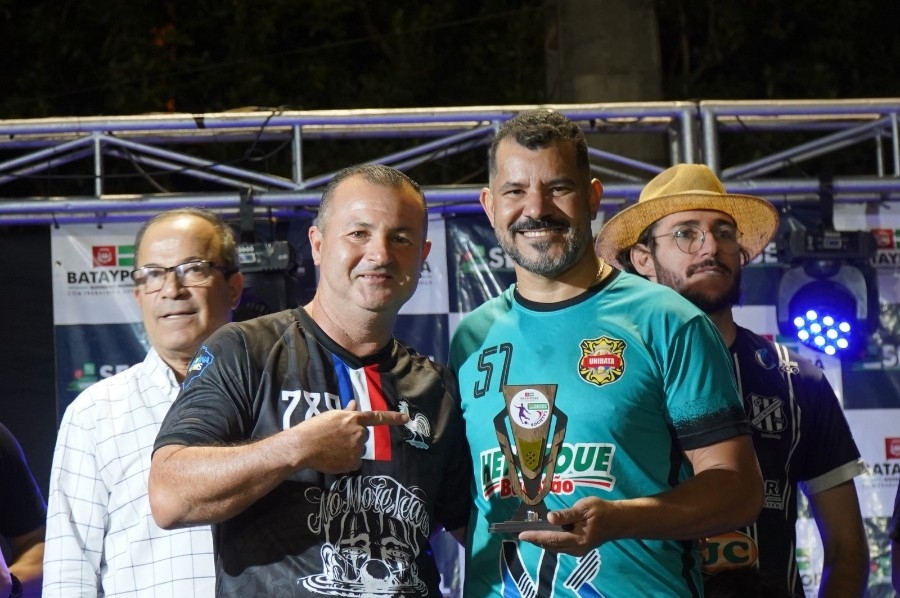 Campeonatos Municipais de Futebol Society consagram campeões das categorias Veteranos 40+ e Livre em Batayporã