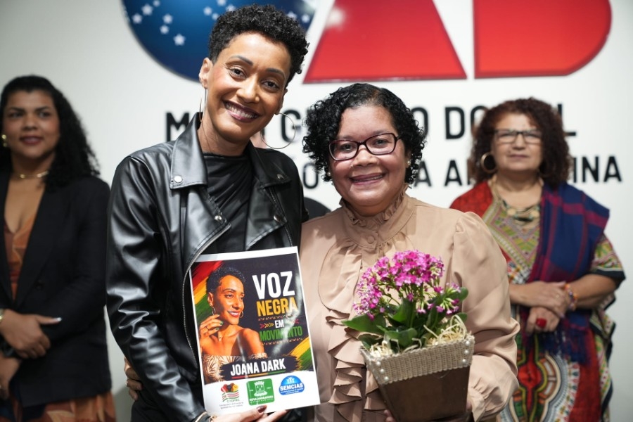 Protagonismo de mulheres negras é celebrado em noite de homenagens