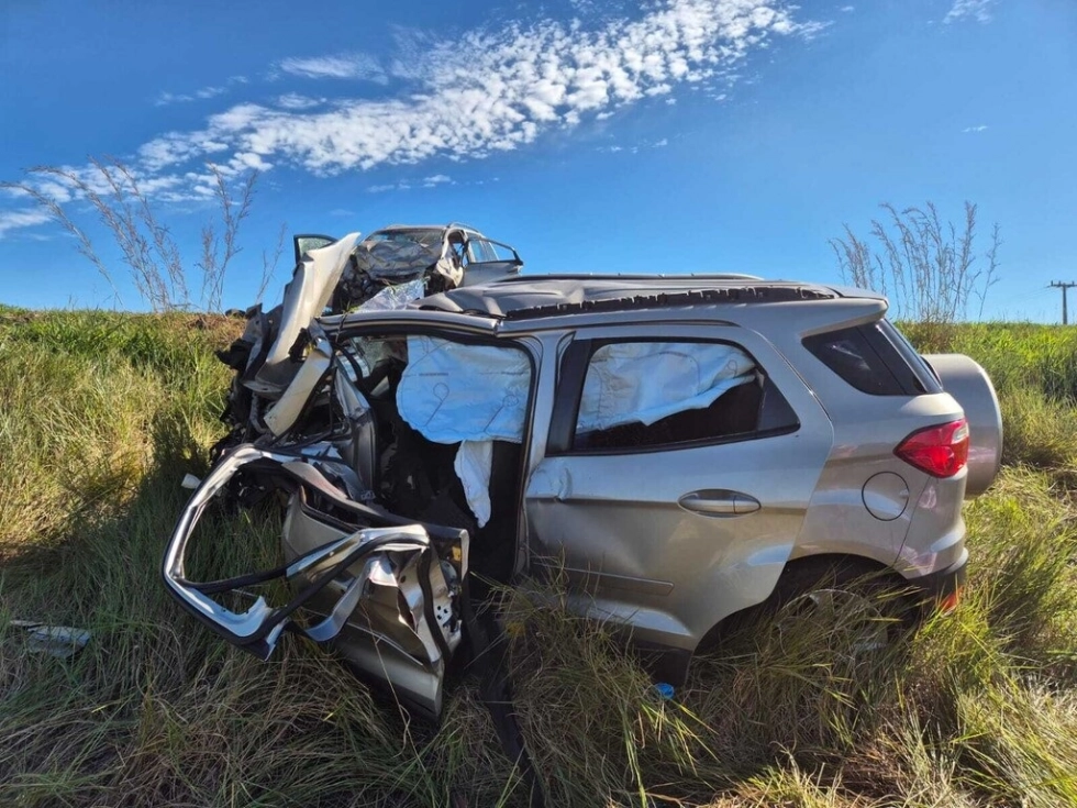 Colisão frontal deixa três mortos e dois feridos na BR-463 em Ponta Porã