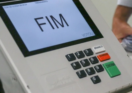 Eleitores já podem solicitar voto em trânsito; veja como fazer