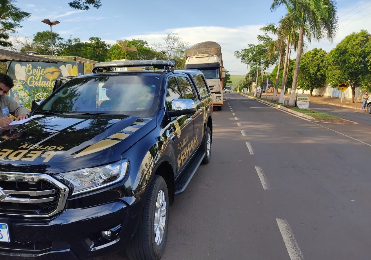 Polícia Federal durante operação em Deodápolis - Foto: Polícia Federal/Divulgação