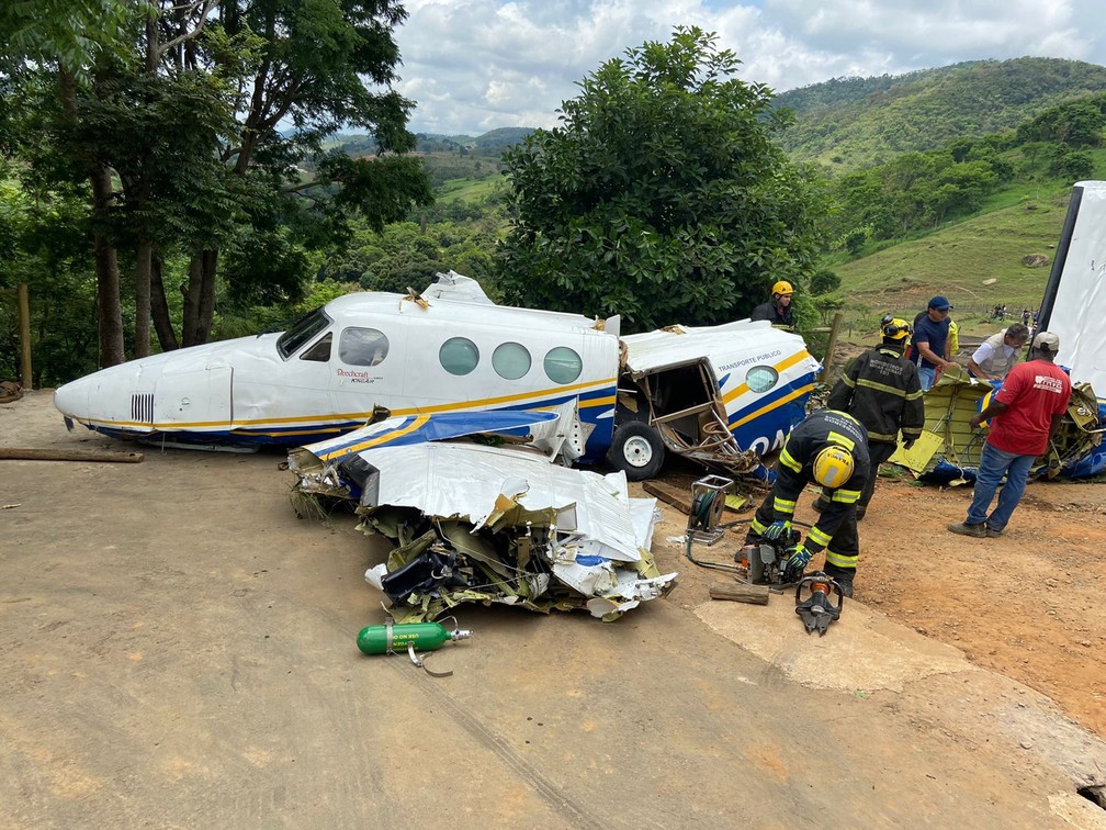 Asas foram cortadas para transportar a aeronave - Foto: Polícia Militar