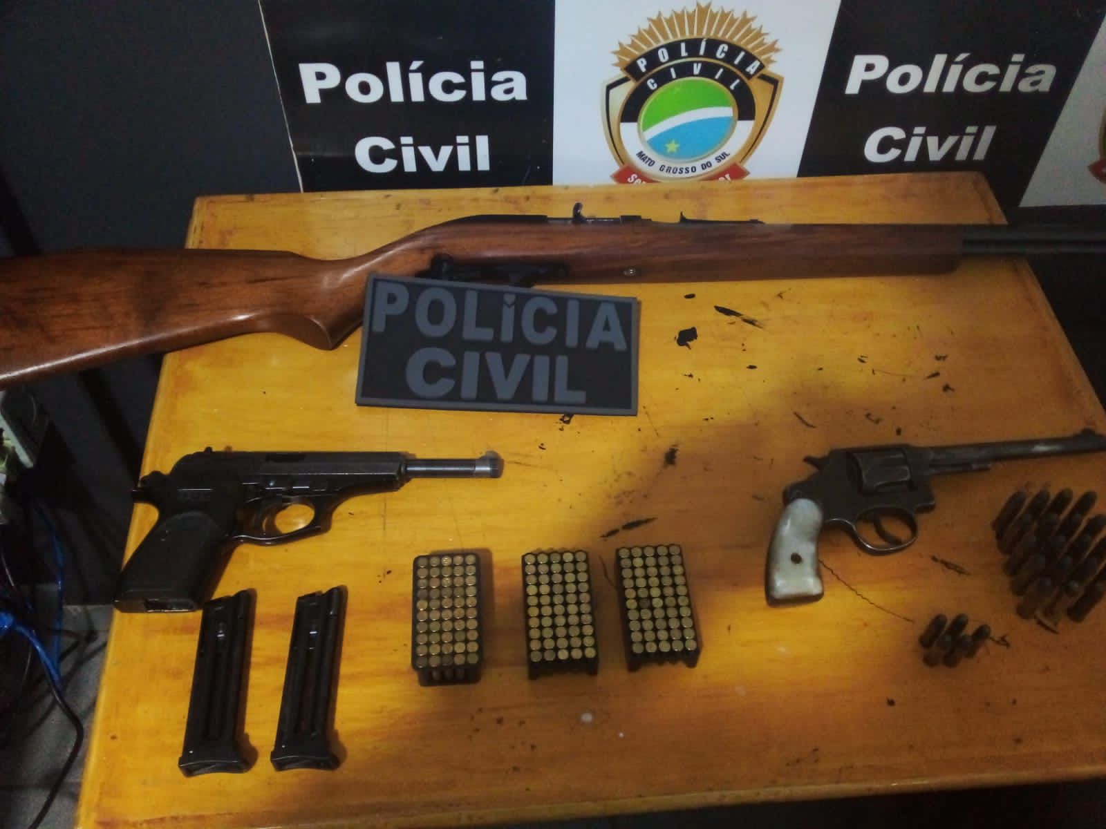 Armas e munições apreendidas na operação - Foto: Divulgação