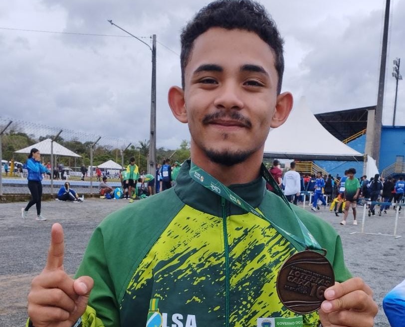 A medalha de bronze foi conquistada por Gabriel Ant&ocirc;nio Marques Claudino / Divulga&ccedil;&atilde;o 