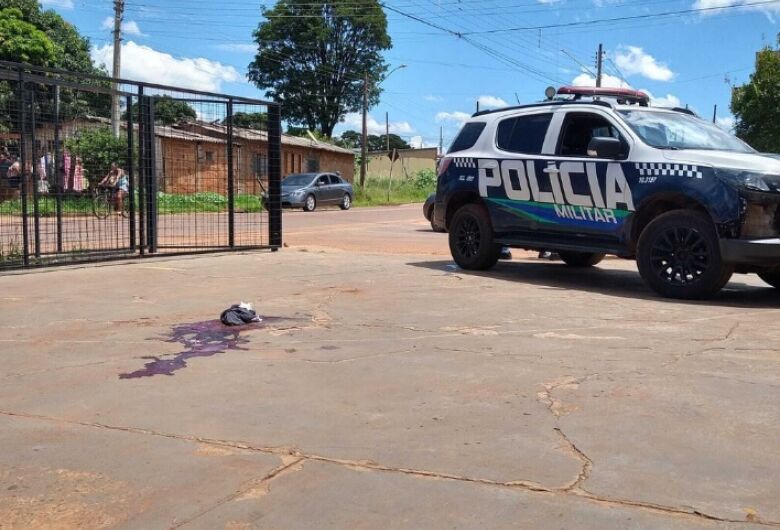 Local onde a vítima foi esfaqueada / Imagem: Ana Paula Chuva/Campo Grande News 